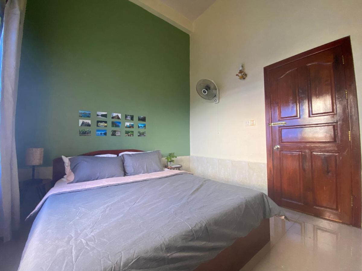Rue Bai Guesthouse Kratié Esterno foto