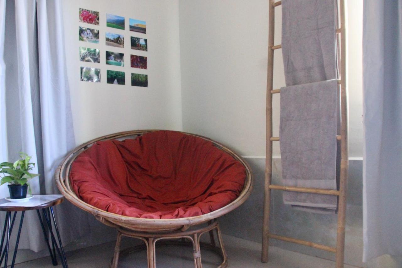 Rue Bai Guesthouse Kratié Esterno foto